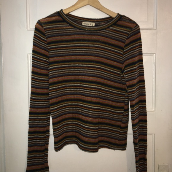 Cute little striped sweater - Picture 2 of 4